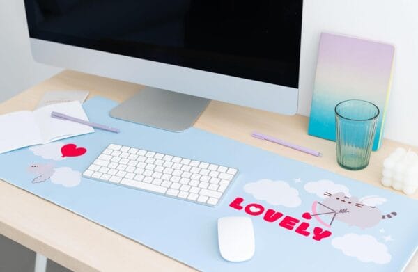 Pusheen Love blue mousepad